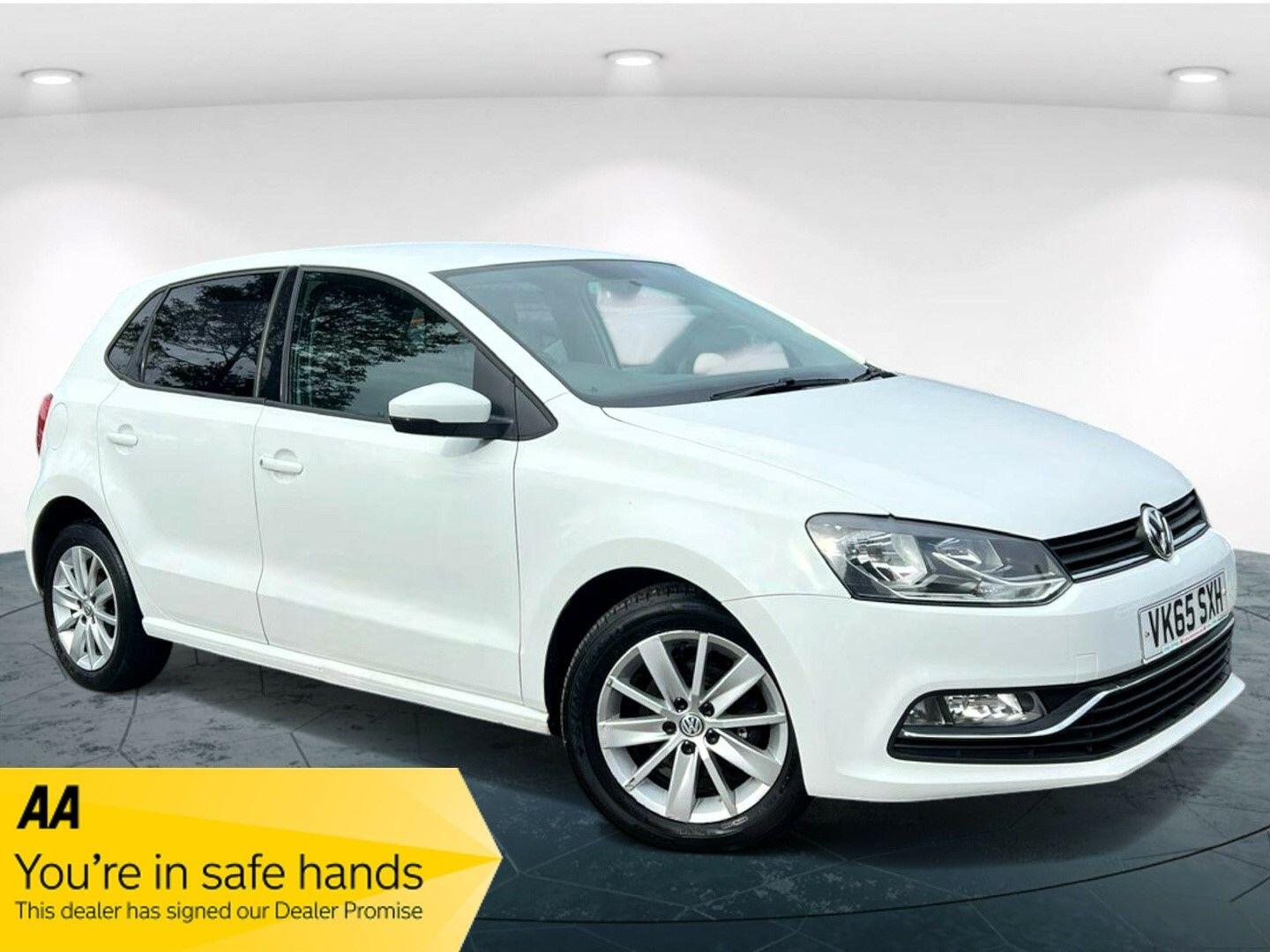 Used Volkswagen Polo 2015 for sale - 76441870: Photo 1