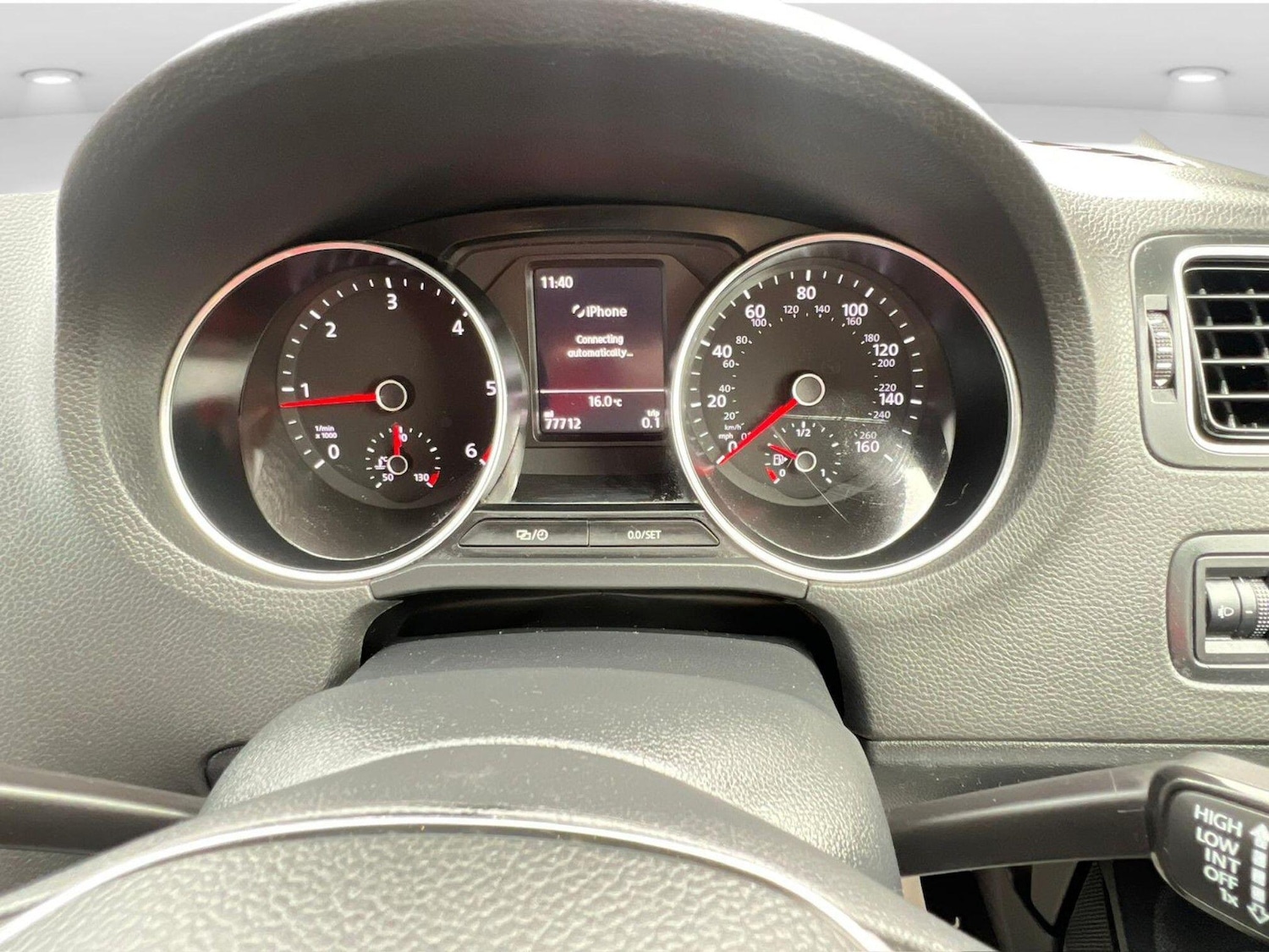 Used Volkswagen Polo 2015 for sale - 76441870: Photo 30