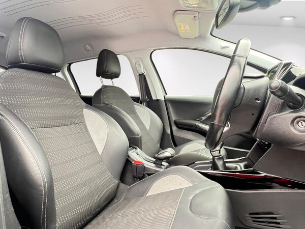 Used Peugeot 2008 2018 for sale - 76219736: Photo 13