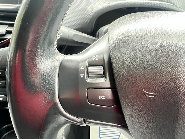Used Peugeot 2008 2018 for sale - 76219736: Photo 23
