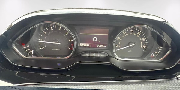 Used Peugeot 2008 2018 for sale - 76219736: Photo 29