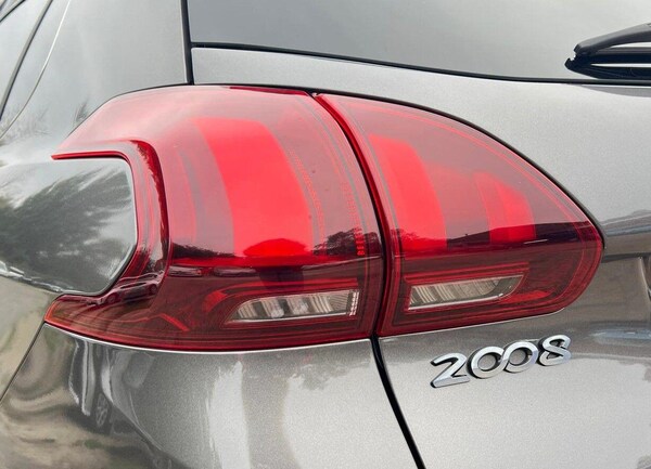 Used Peugeot 2008 2018 for sale - 76219736: Photo 45