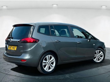 Used Vauxhall Zafira Tourer 2017 for sale - 79279739: Photo