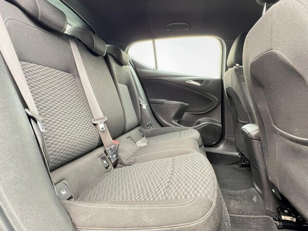 Used Vauxhall Astra 2016 for sale - 76186945: Photo 15