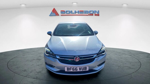 Used Vauxhall Astra 2016 for sale - 76186945: Photo 2