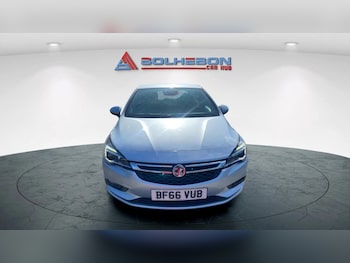 Used Vauxhall Astra 2016 for sale - 76186945: Photo 2