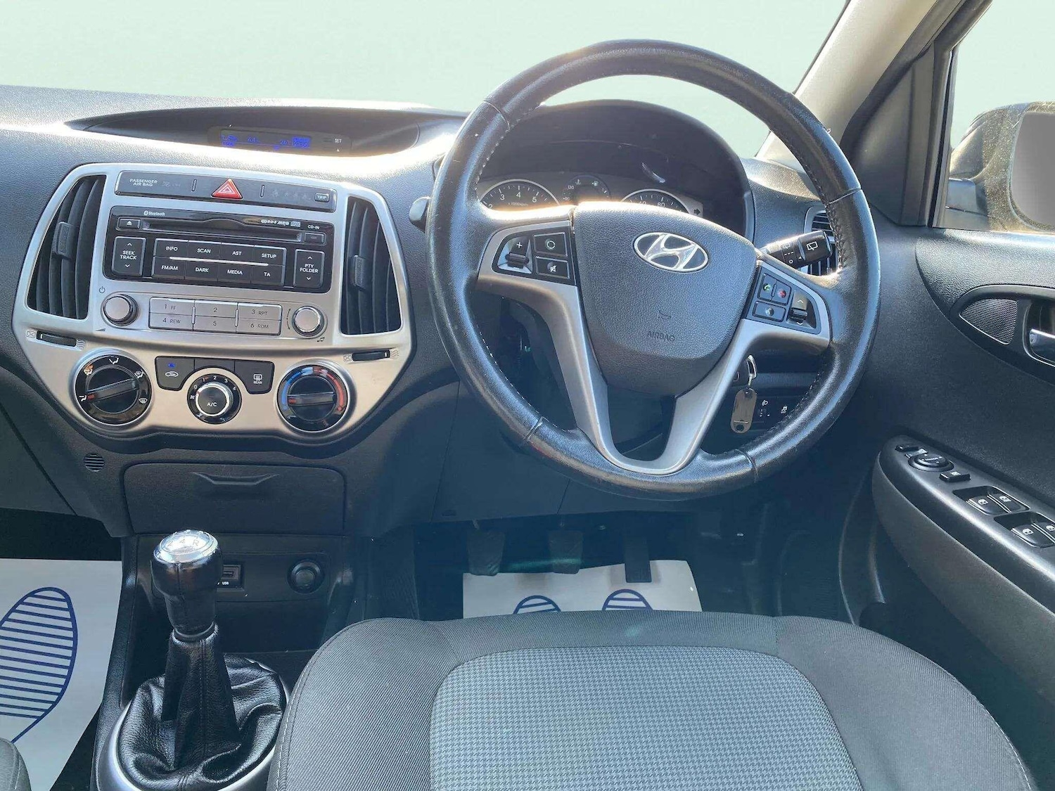 Used Hyundai i20 2014 for sale - 76253174: Photo 18