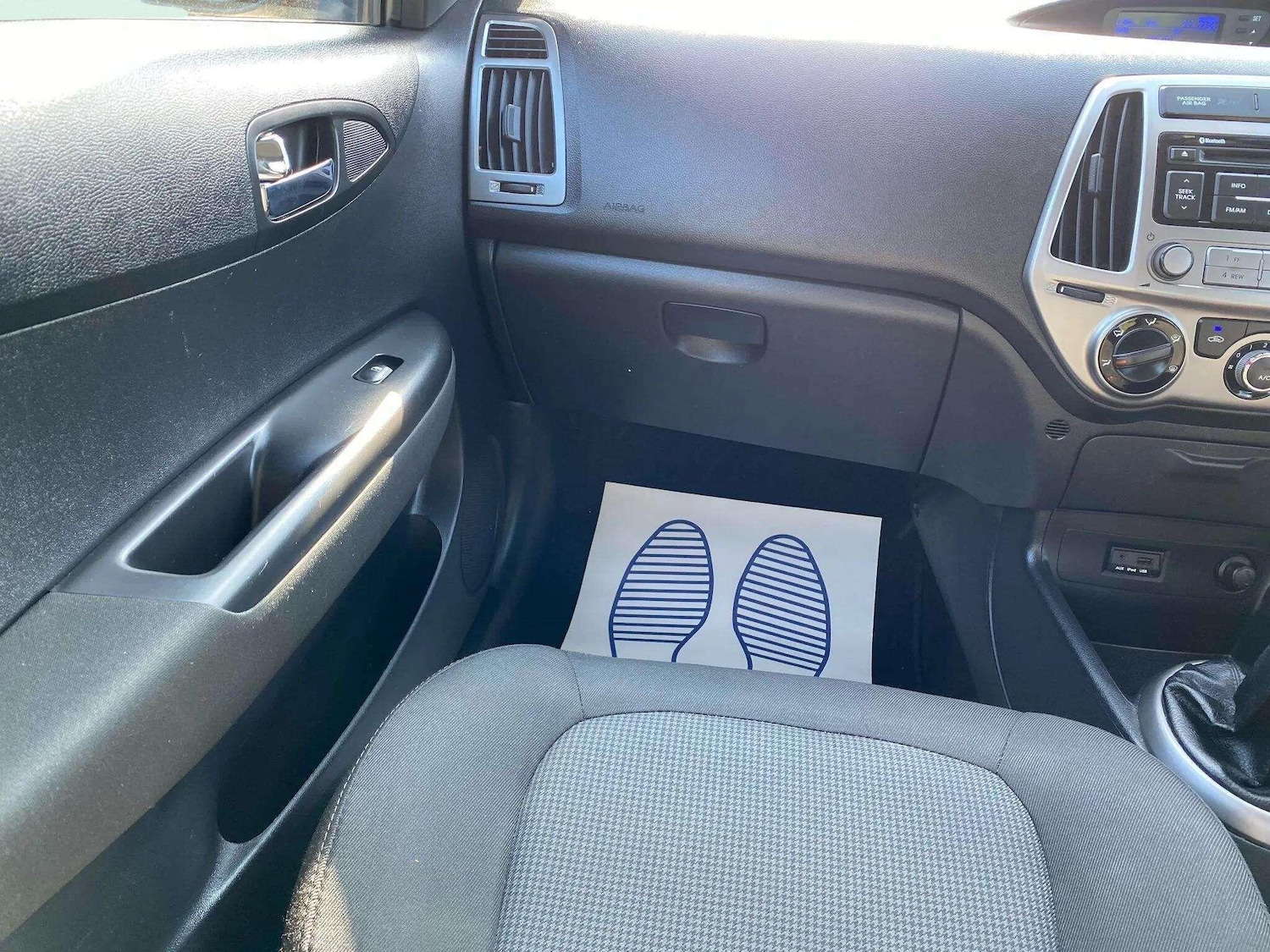 Used Hyundai i20 2014 for sale - 76253174: Photo 32