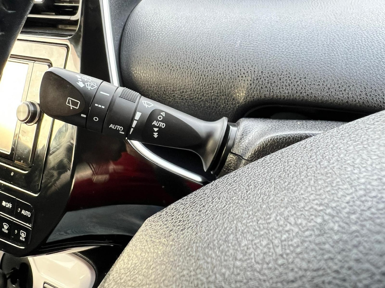 Used Toyota Prius for sale - 76416512: Photo 29