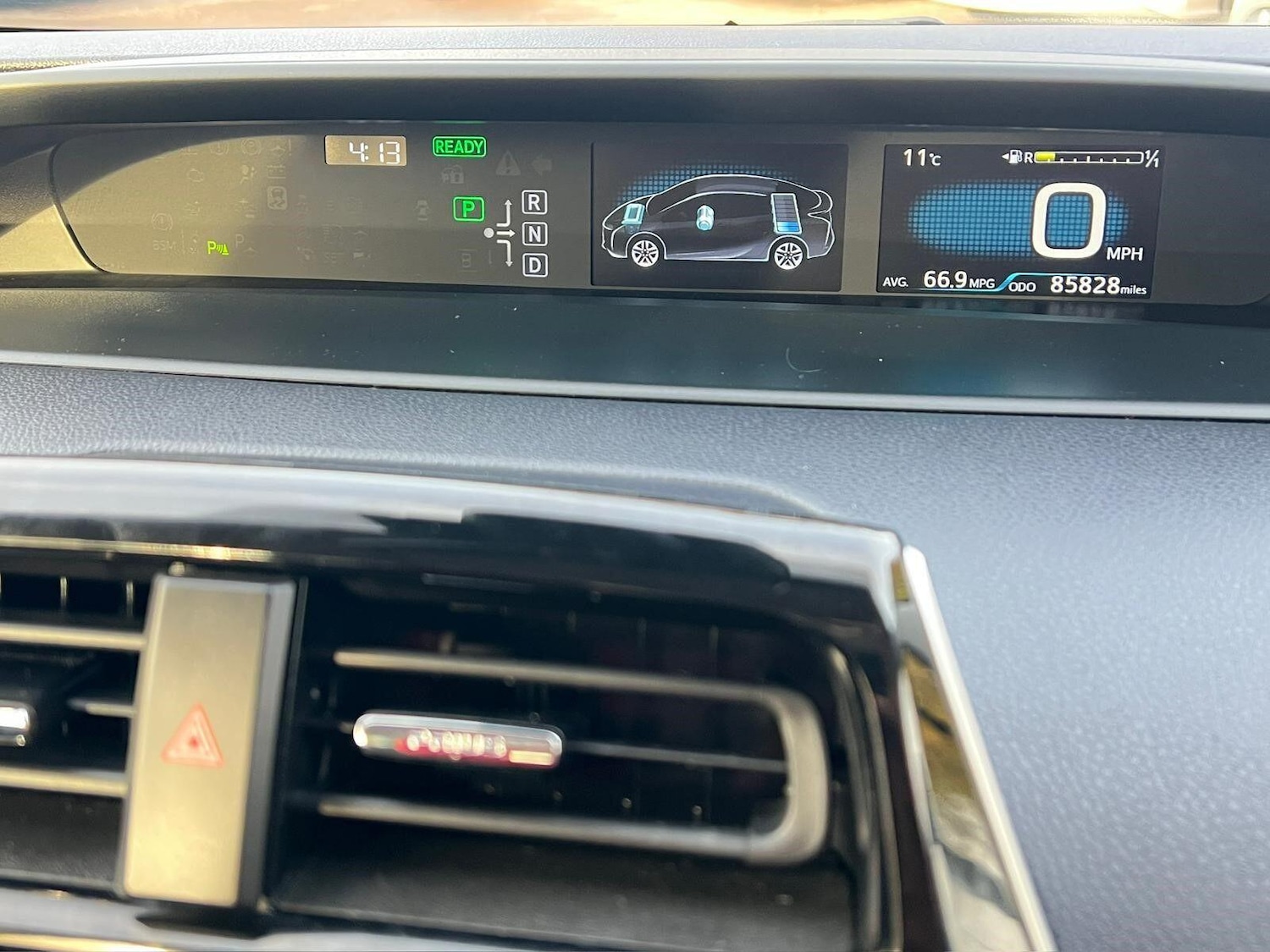 Used Toyota Prius for sale - 76416512: Photo 32