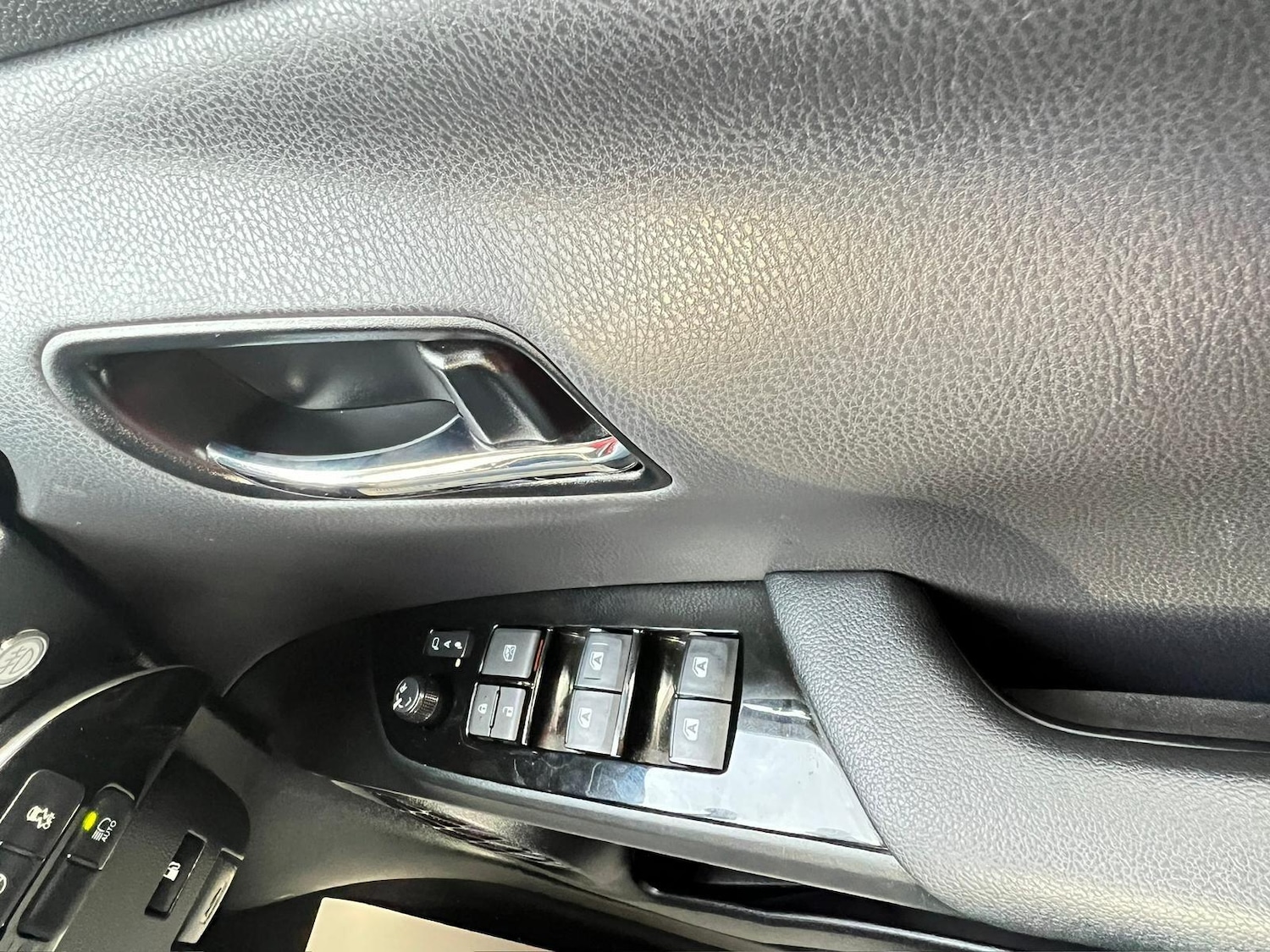 Used Toyota Prius for sale - 76416512: Photo 34