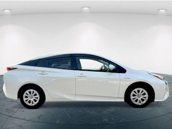 Used Toyota Prius 2018 for sale - 76416512: Photo