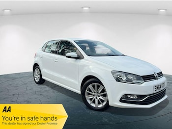 Used Volkswagen Polo 2014 for sale - 76186921: Photo