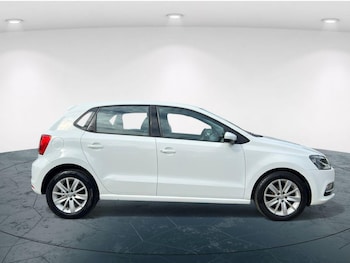 Used Volkswagen Polo 2014 for sale - 76186921: Photo