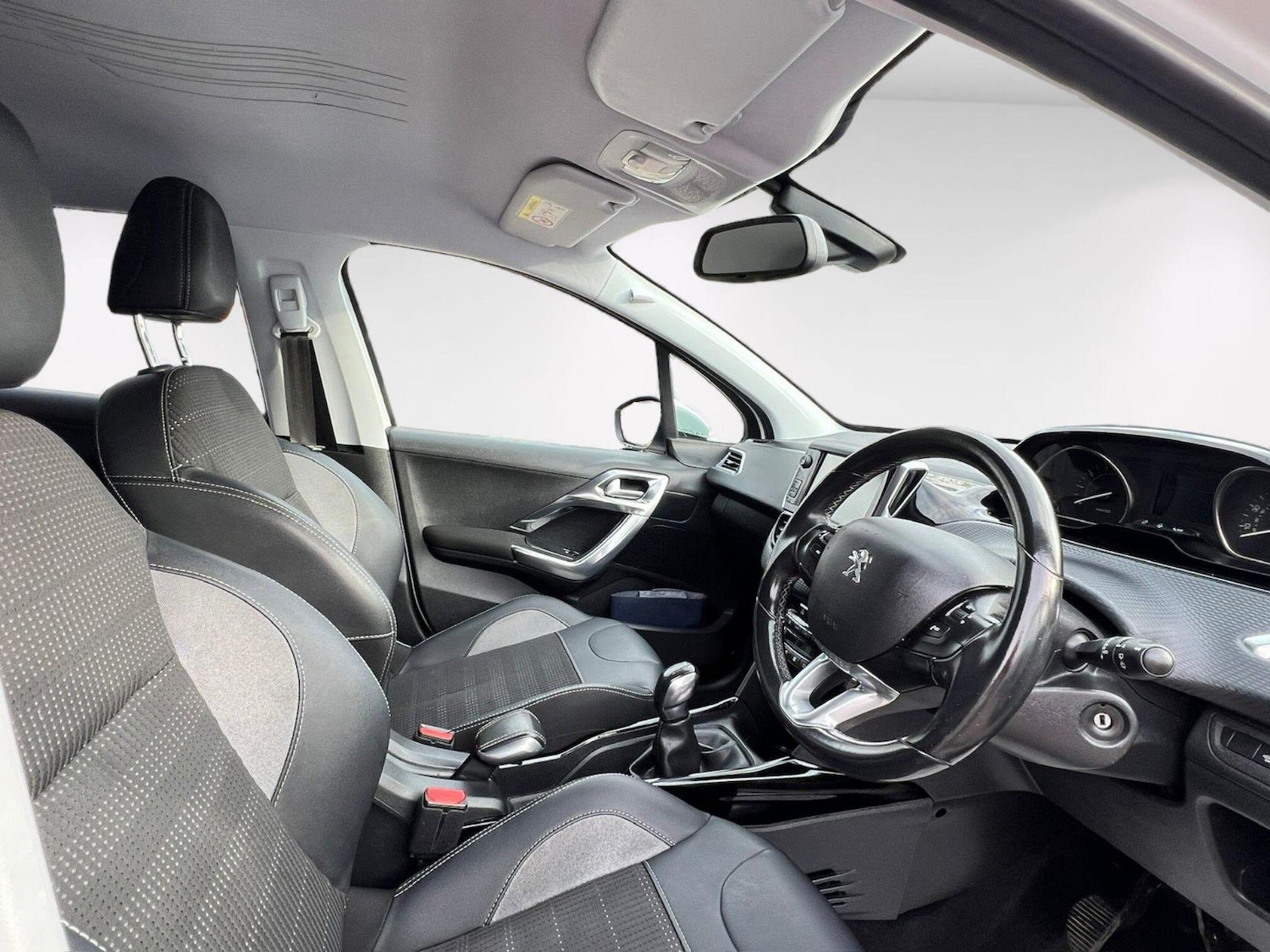 Used Peugeot 2008 2016 for sale - 76748522: Photo 14