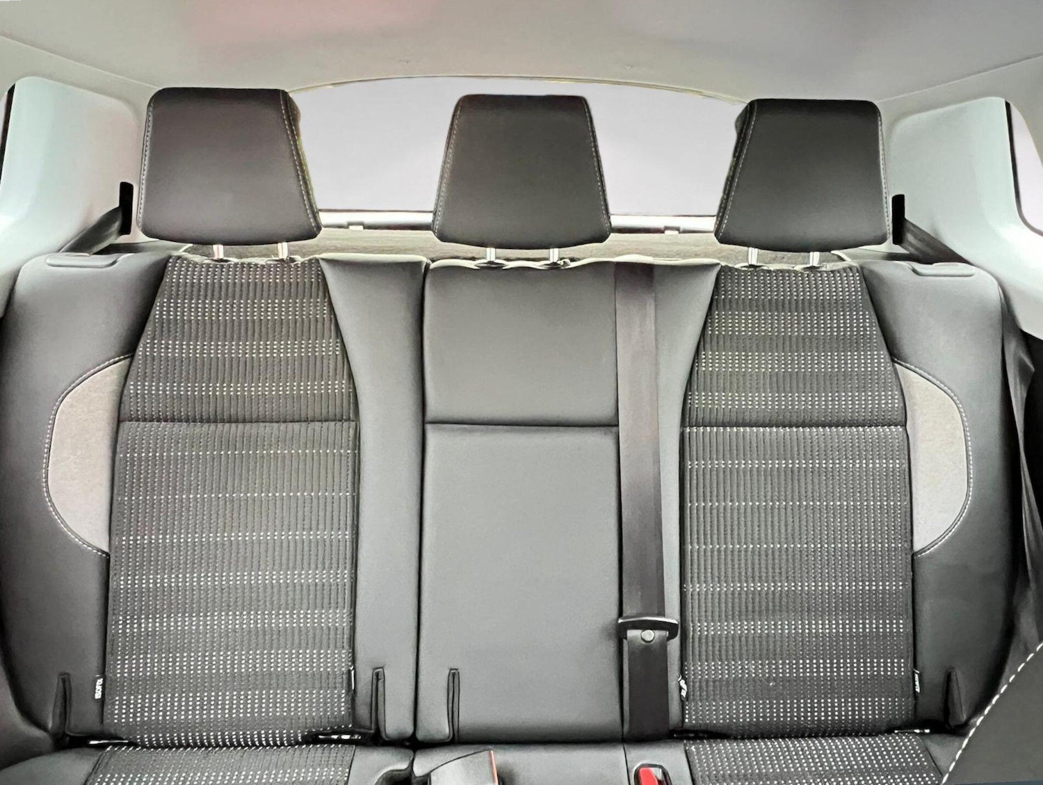 Used Peugeot 2008 2016 for sale - 76748522: Photo 20