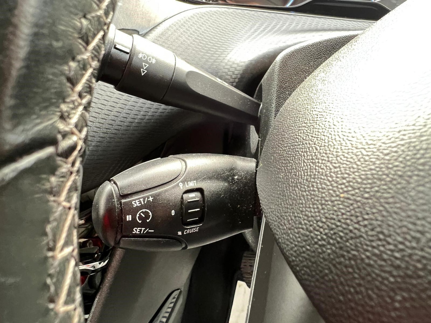 Used Peugeot 2008 2016 for sale - 76748522: Photo 31