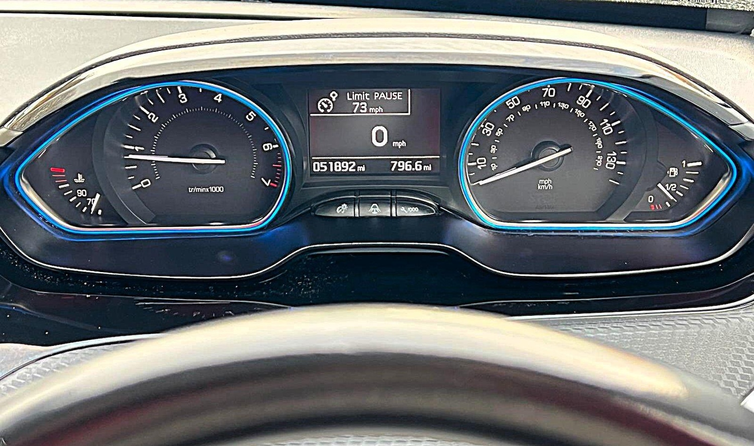 Used Peugeot 2008 2016 for sale - 76748522: Photo 33