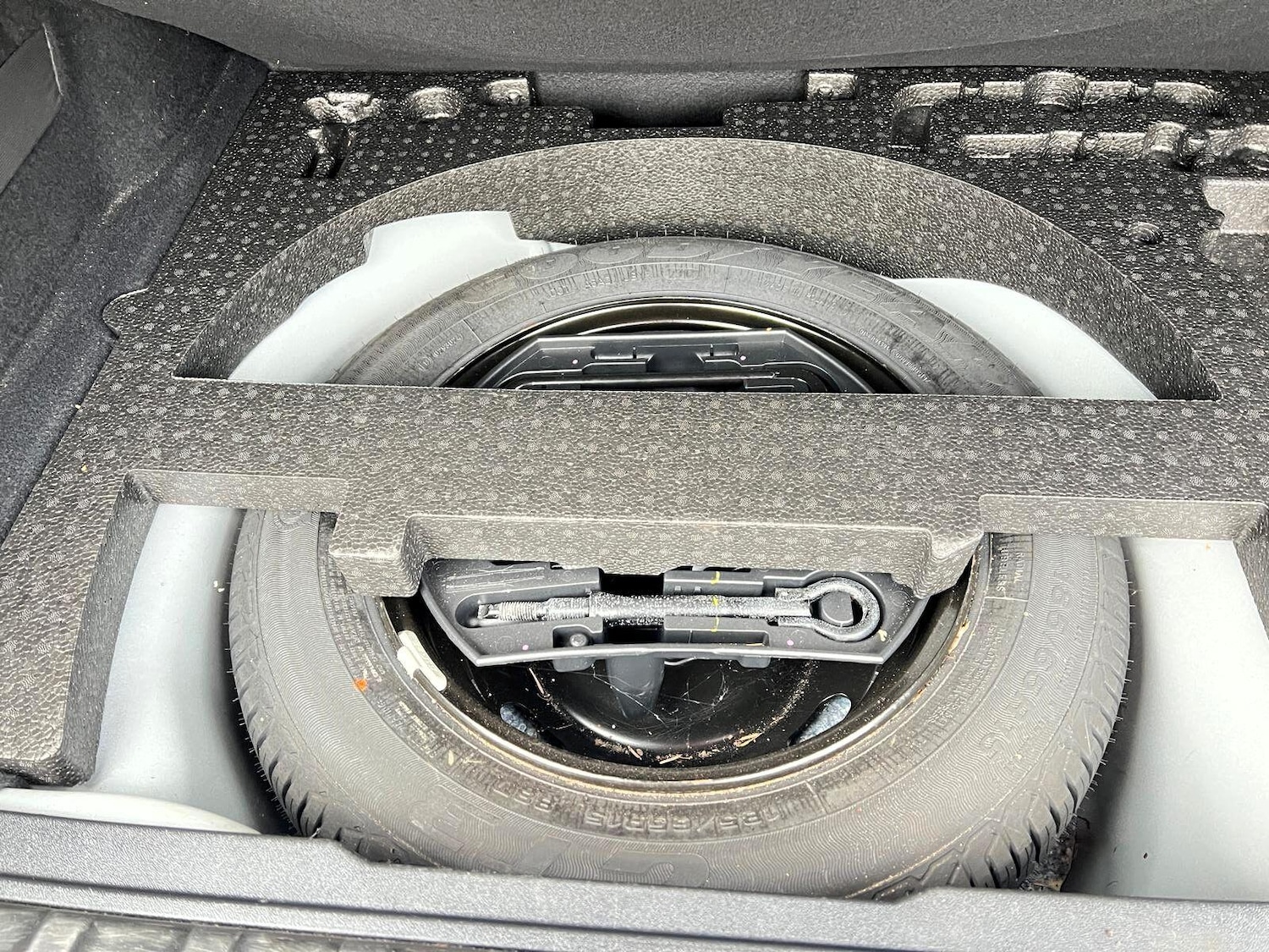 Used Peugeot 2008 2016 for sale - 76748522: Photo 41