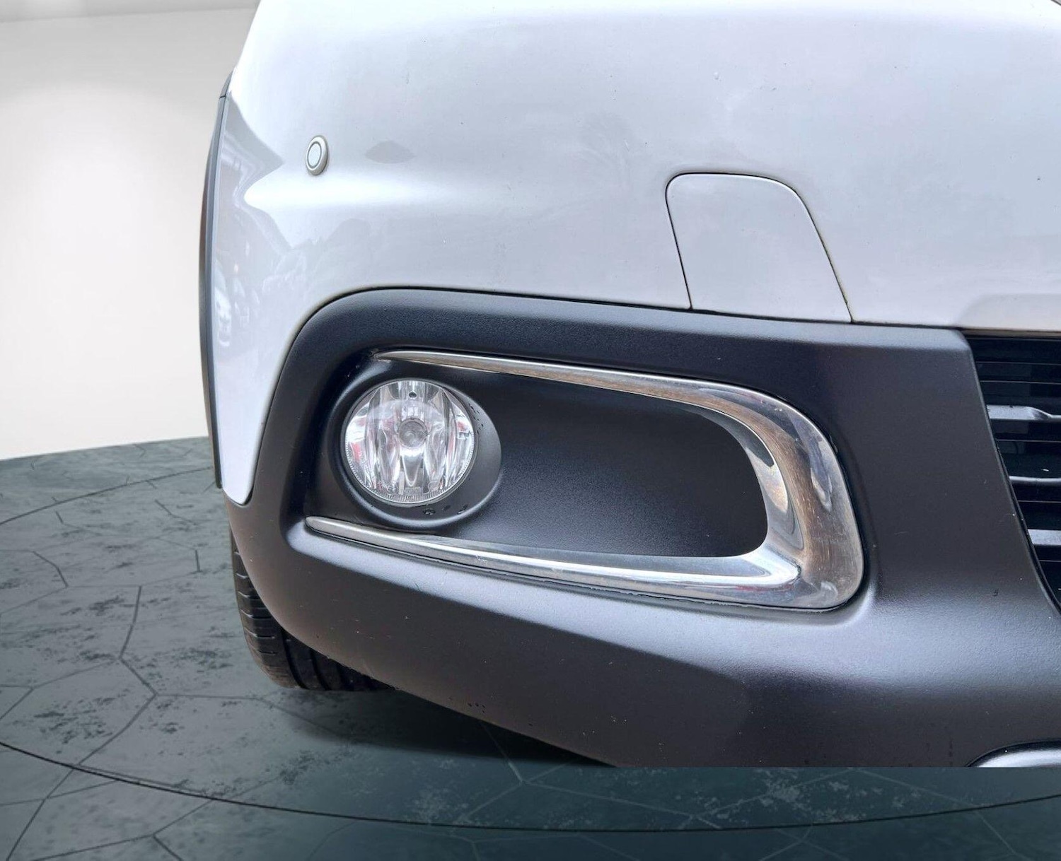 Used Peugeot 2008 2016 for sale - 76748522: Photo 64