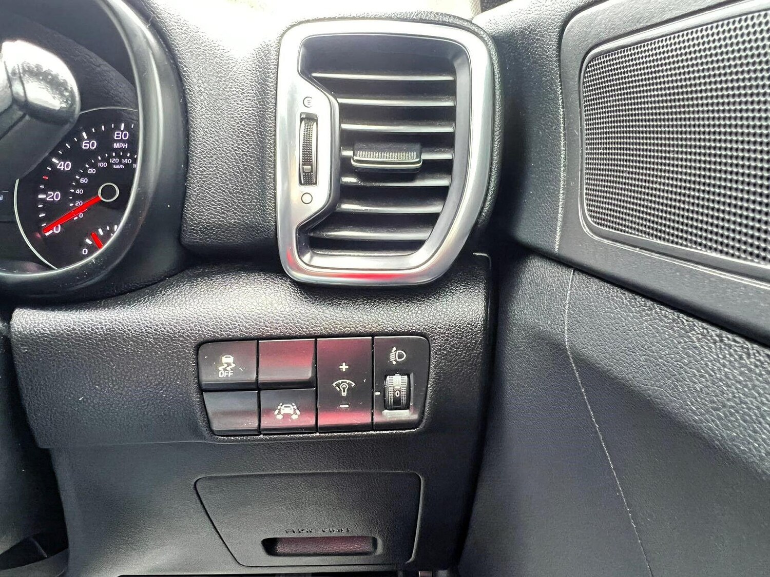 Used Kia Sportage 2018 for sale - 76341046: Photo 31