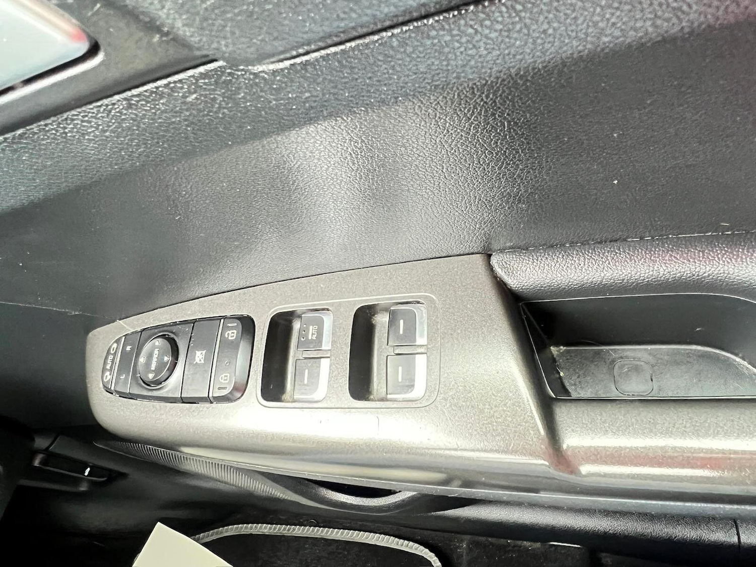 Used Kia Sportage 2018 for sale - 76341046: Photo 32