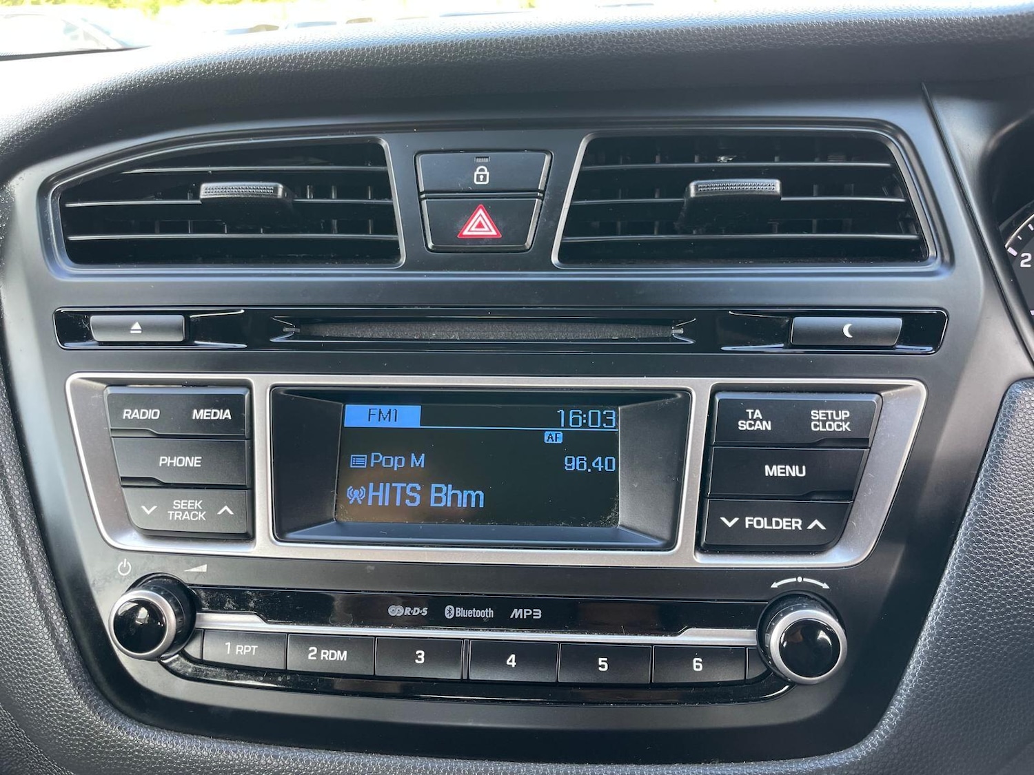 Used Hyundai i20 for sale - 76588727: Photo 32