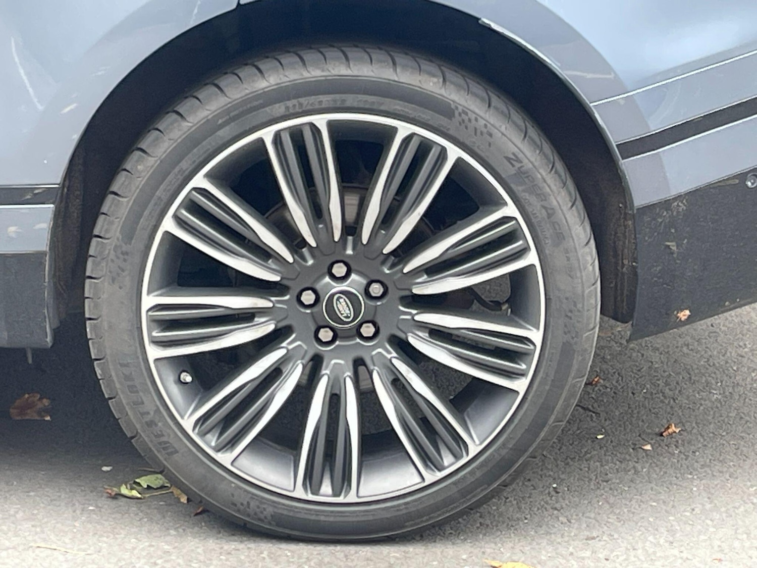 Used Land Rover Range Rover Velar 2018 for sale - 76989053: Photo 24