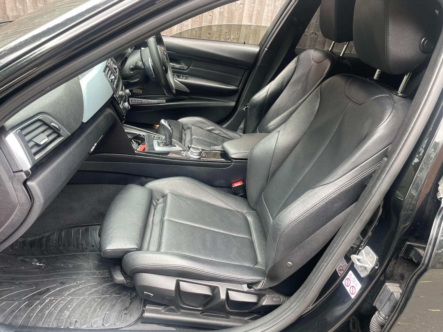 Used BMW 3 Series 2017 for sale - 76511891: Photo 11