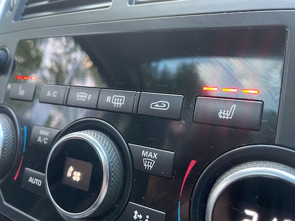 Used Land Rover Discovery Sport 2017 for sale - 75657812: Photo 18
