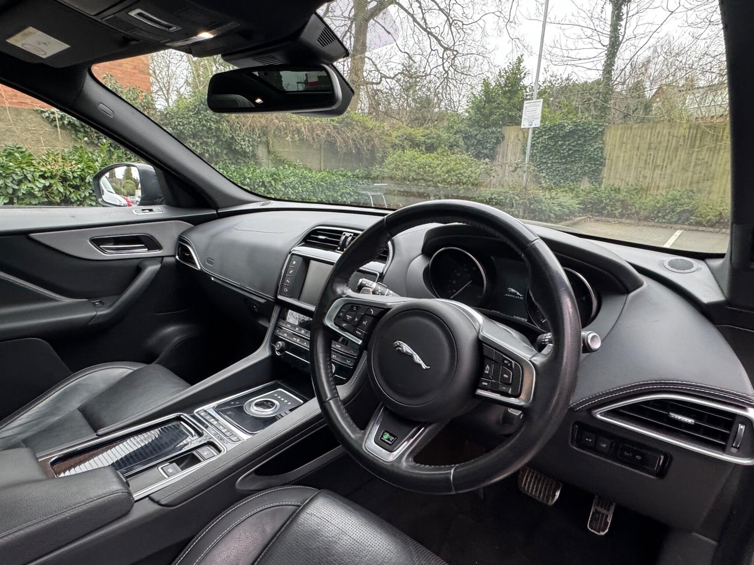 Used Jaguar F-Pace 2018 for sale - 77722804: Photo 11