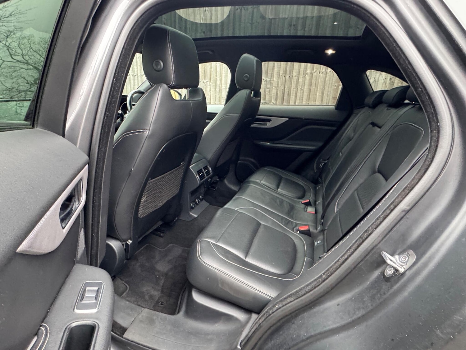 Used Jaguar F-Pace 2018 for sale - 77722804: Photo 13