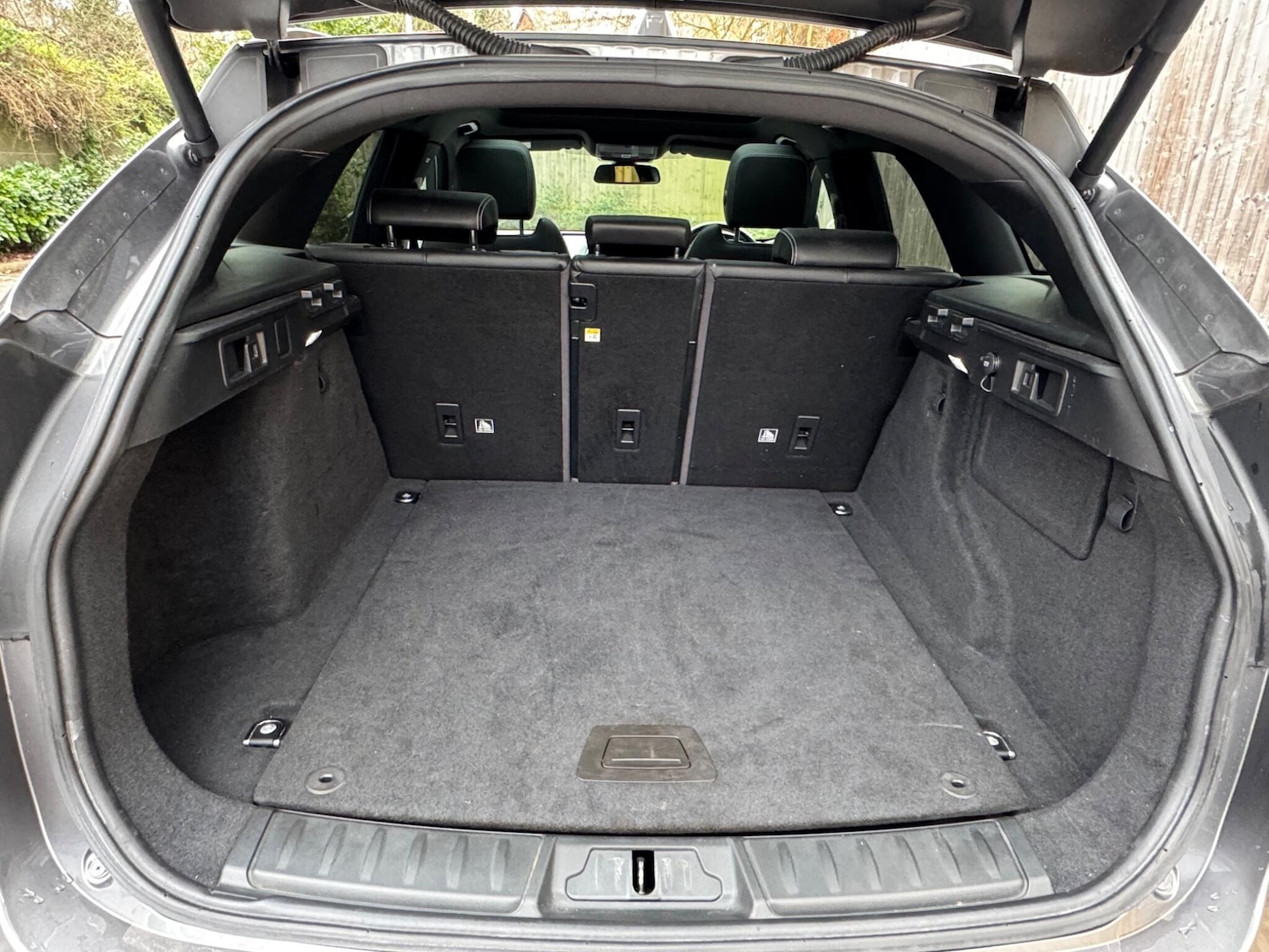 Used Jaguar F-Pace 2018 for sale - 77722804: Photo 18