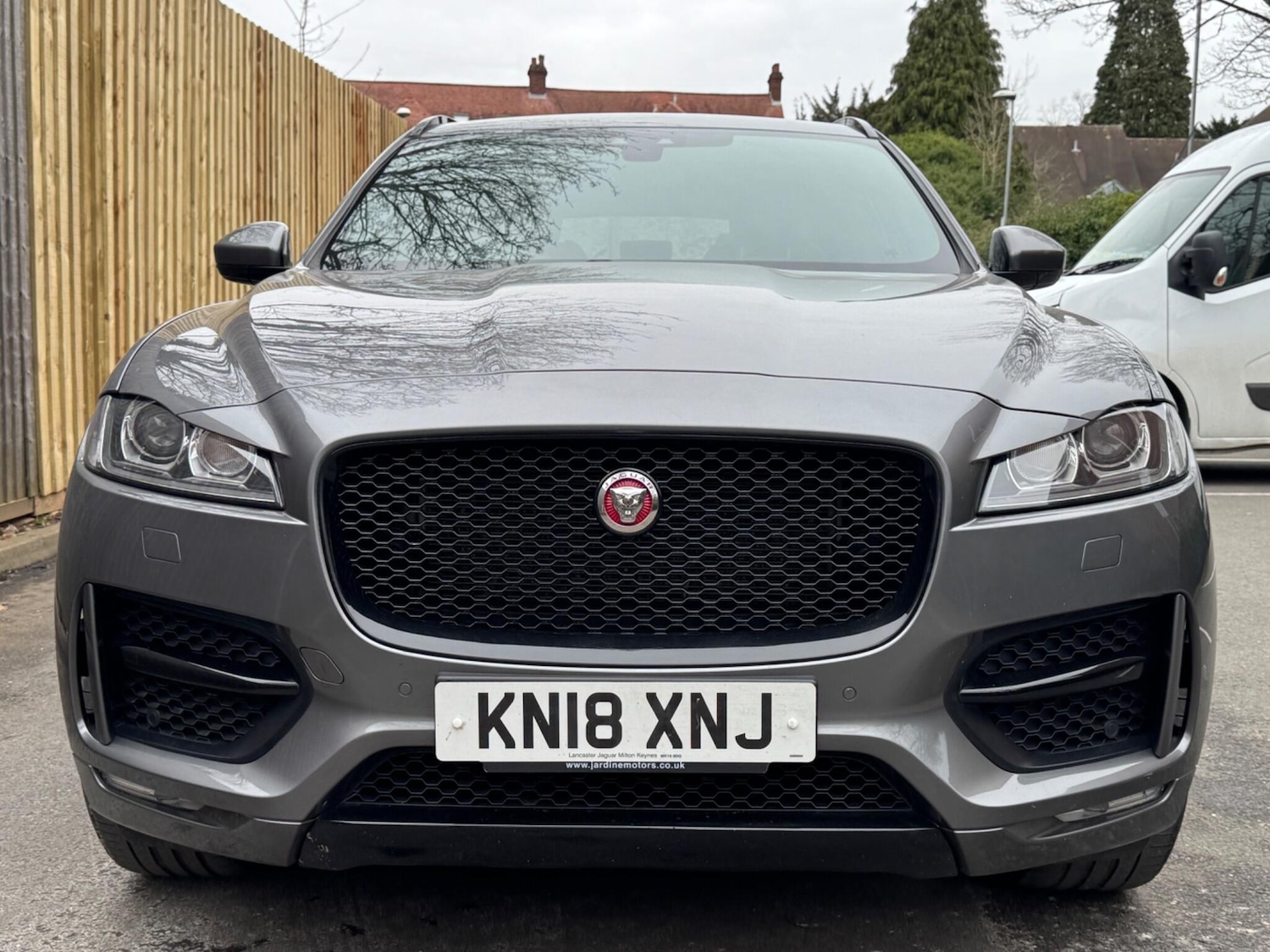 Used Jaguar F-Pace 2018 for sale - 77722804: Photo 5