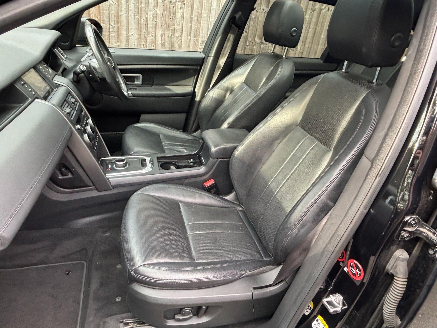 Used Land Rover Discovery Sport 2019 for sale - 76408397: Photo 13