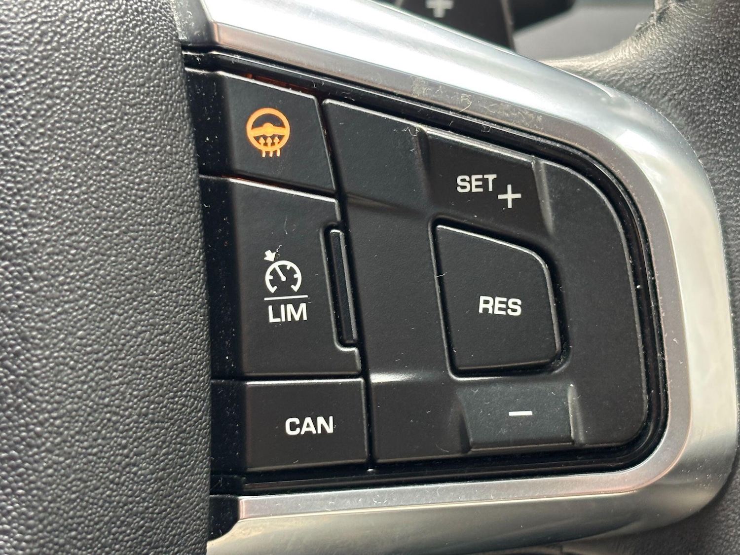 Used Land Rover Discovery Sport 2019 for sale - 76408397: Photo 15