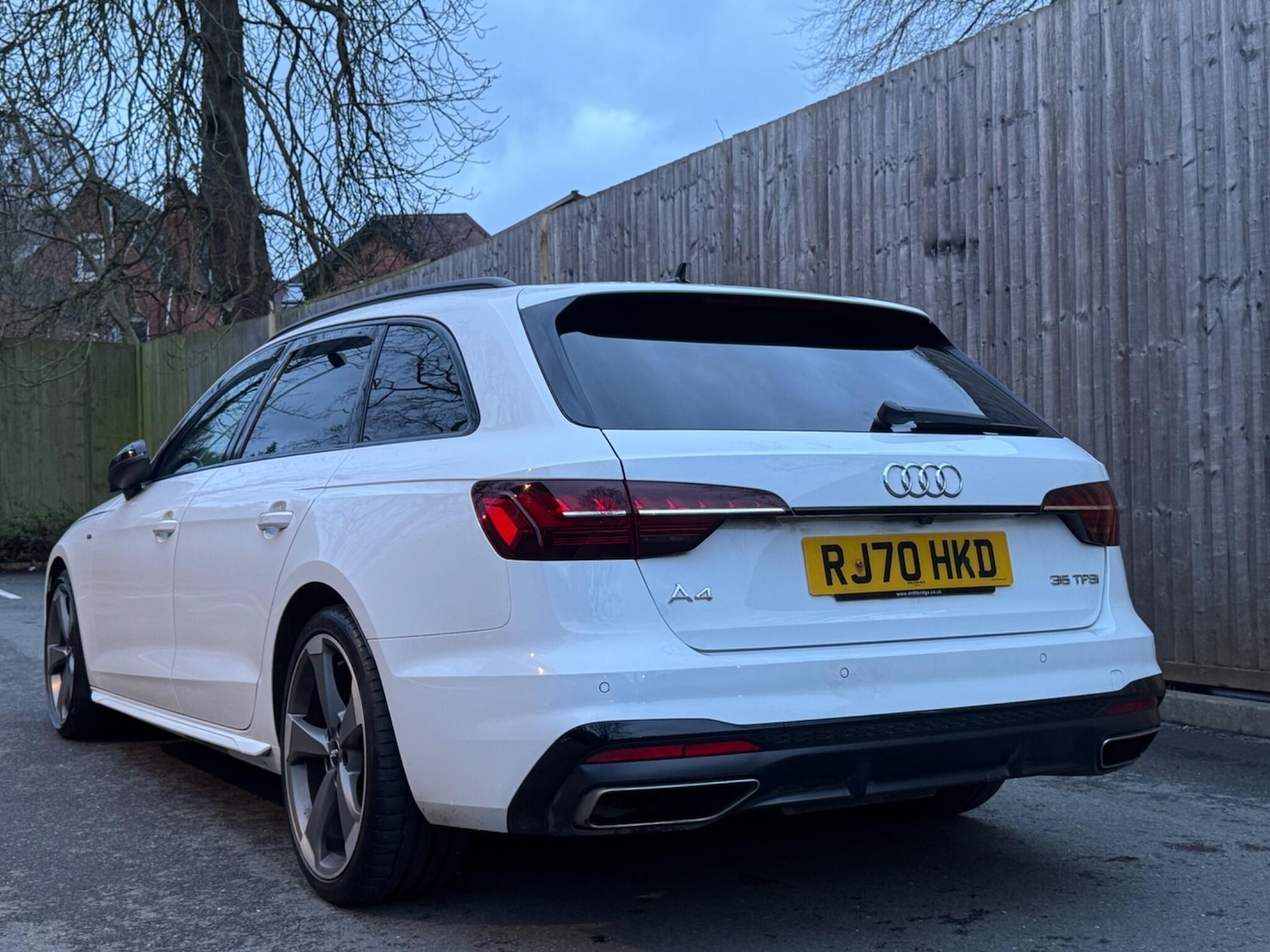 Used Audi A4 2021 for sale - 77320963: Photo 4