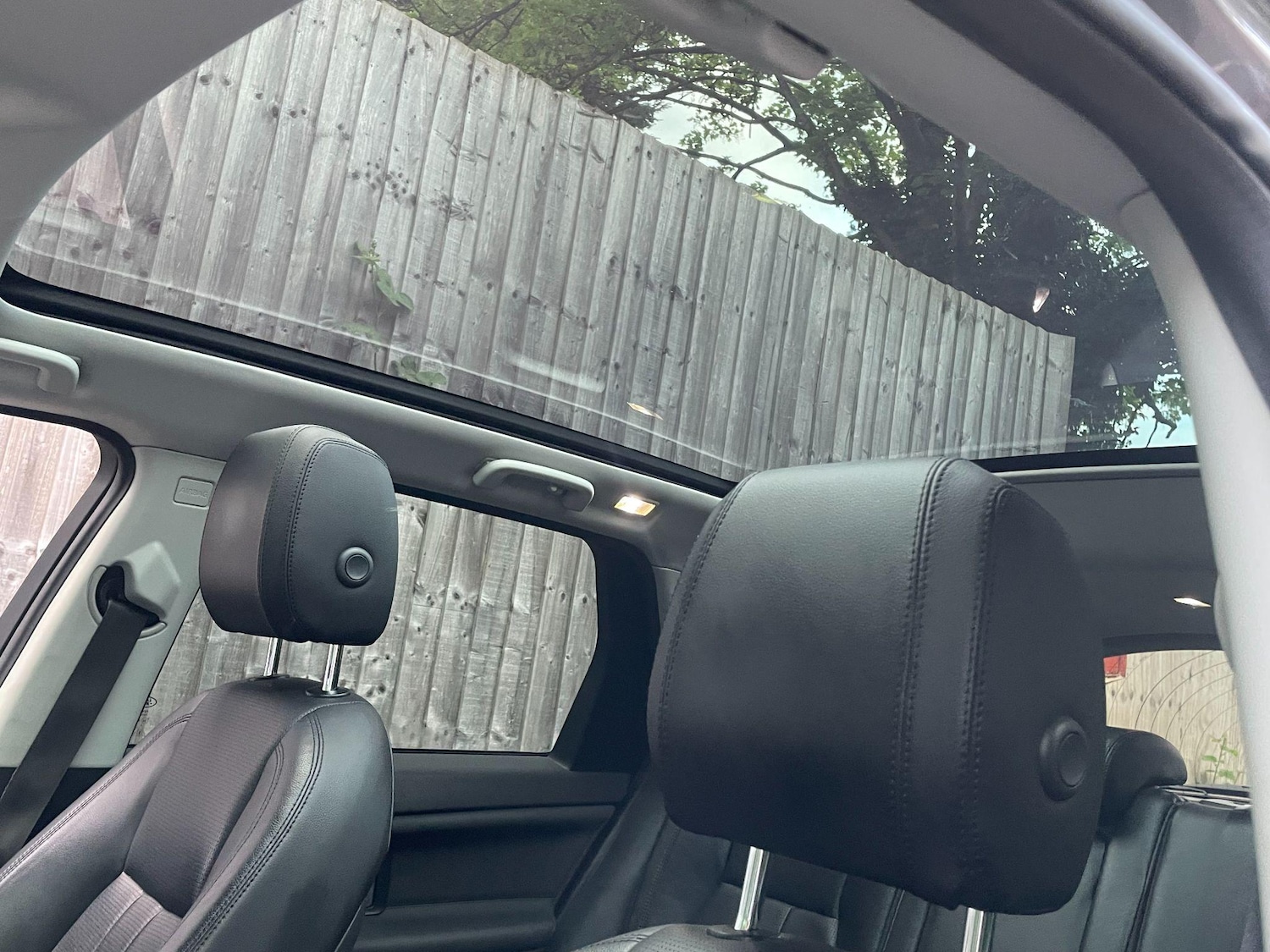 Used Land Rover Discovery Sport for sale - 76995036: Photo 9