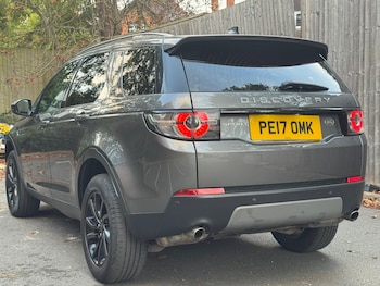 Used Land Rover Discovery Sport 2017 for sale - 76269619: Photo 4