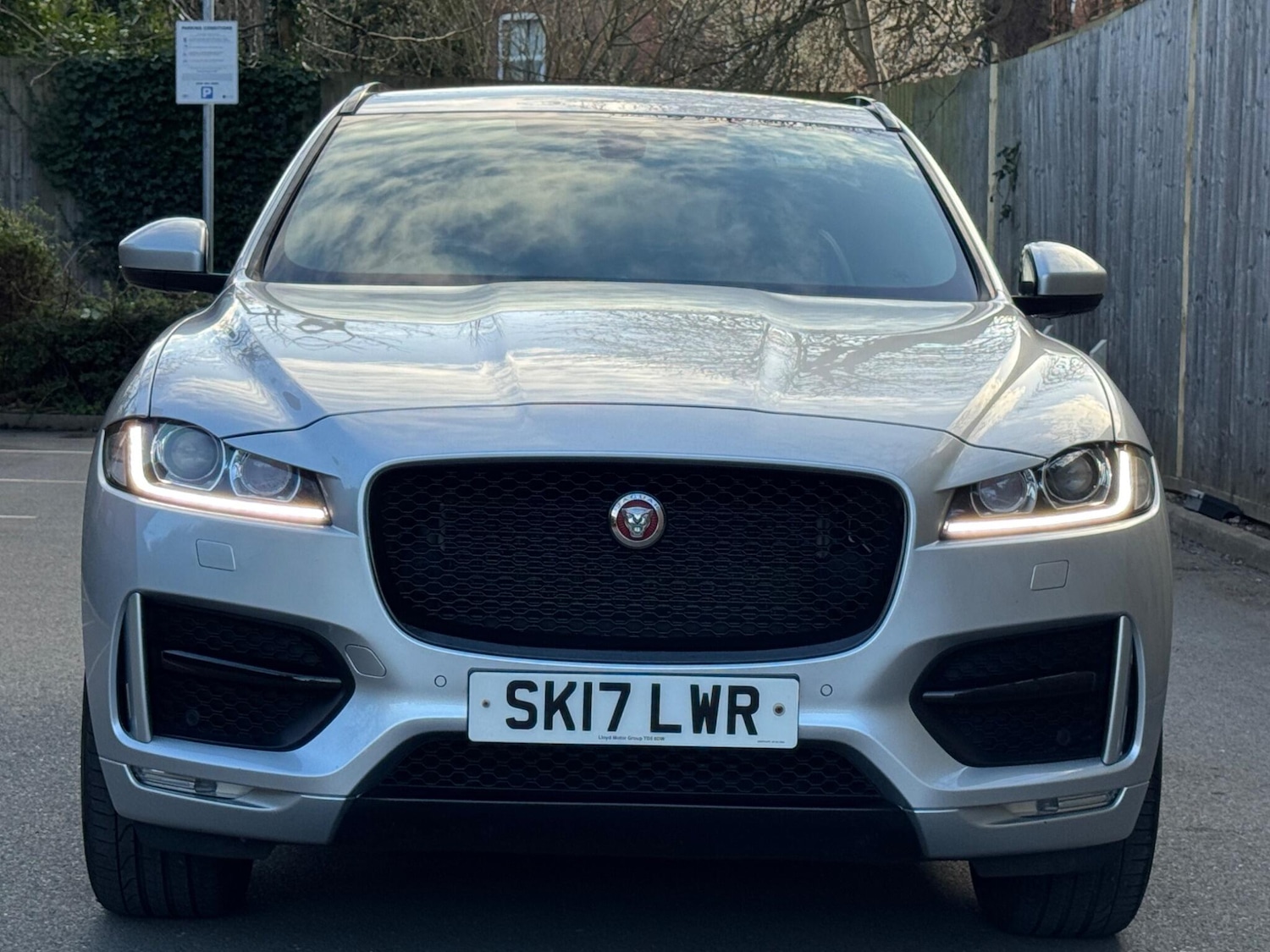 Used Jaguar F-Pace for sale - 77892963: Photo 2