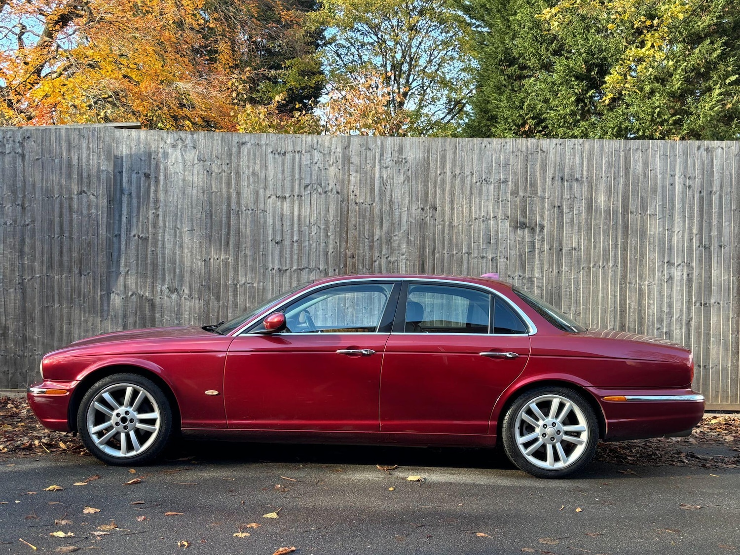 Used Jaguar XJ for sale - 76473410: Photo 5