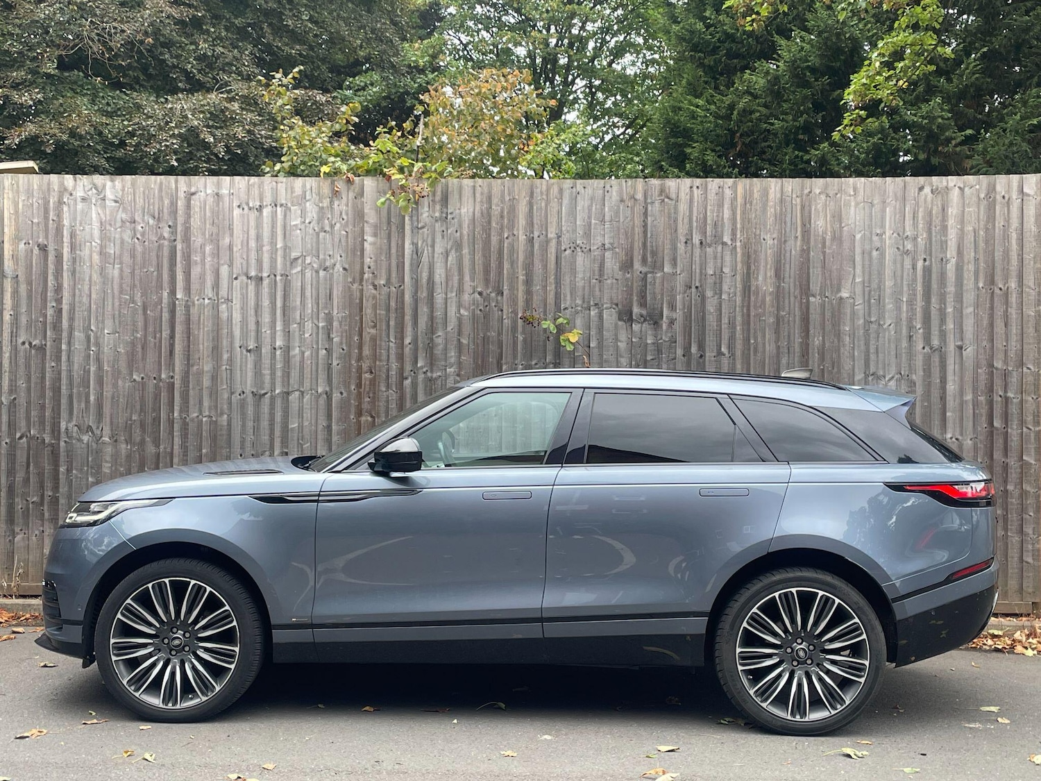 Used Land Rover Range Rover Velar 2018 for sale - 77598119: Photo 5