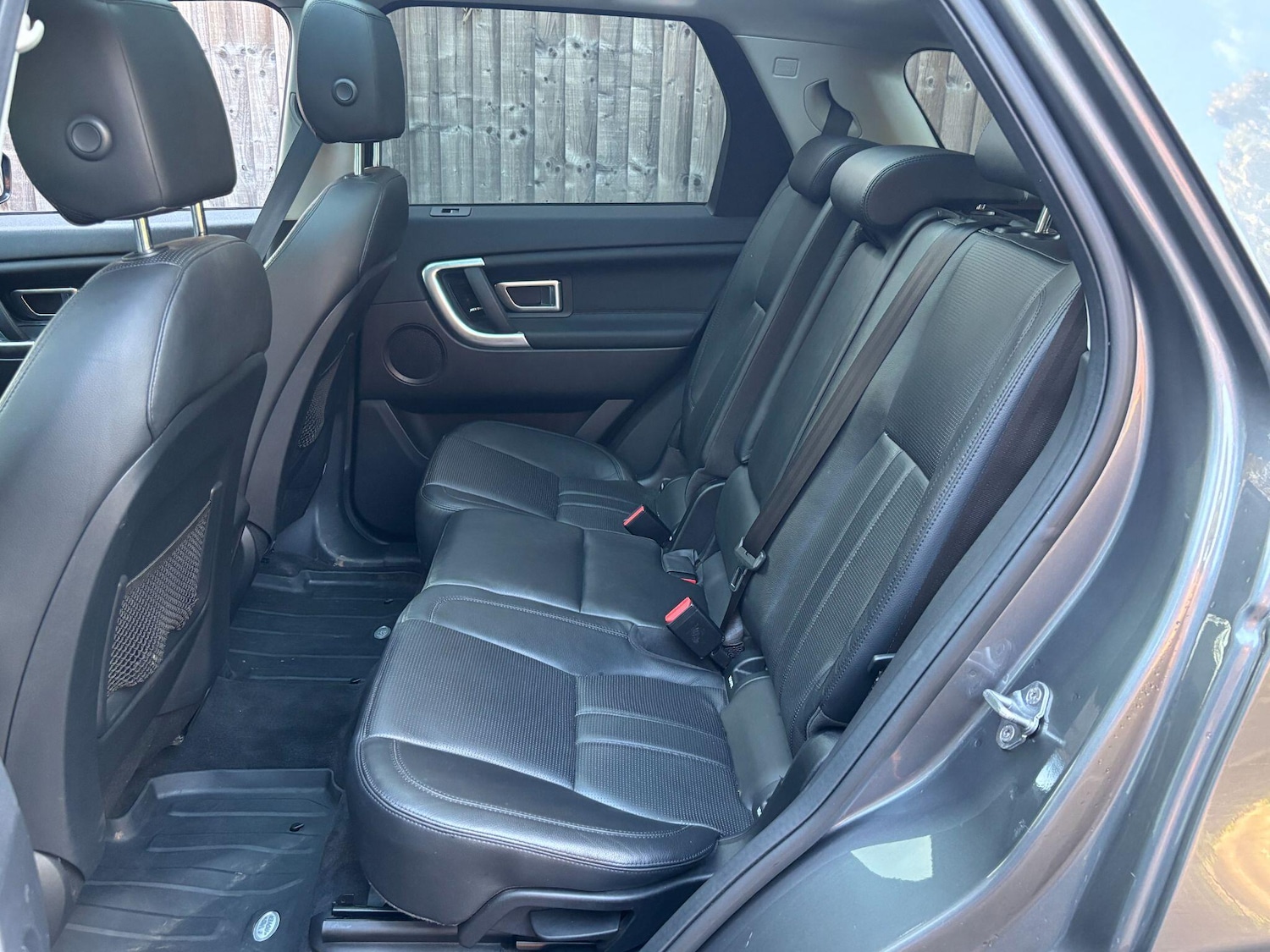 Used Land Rover Discovery Sport 2017 for sale - 76094506: Photo 18