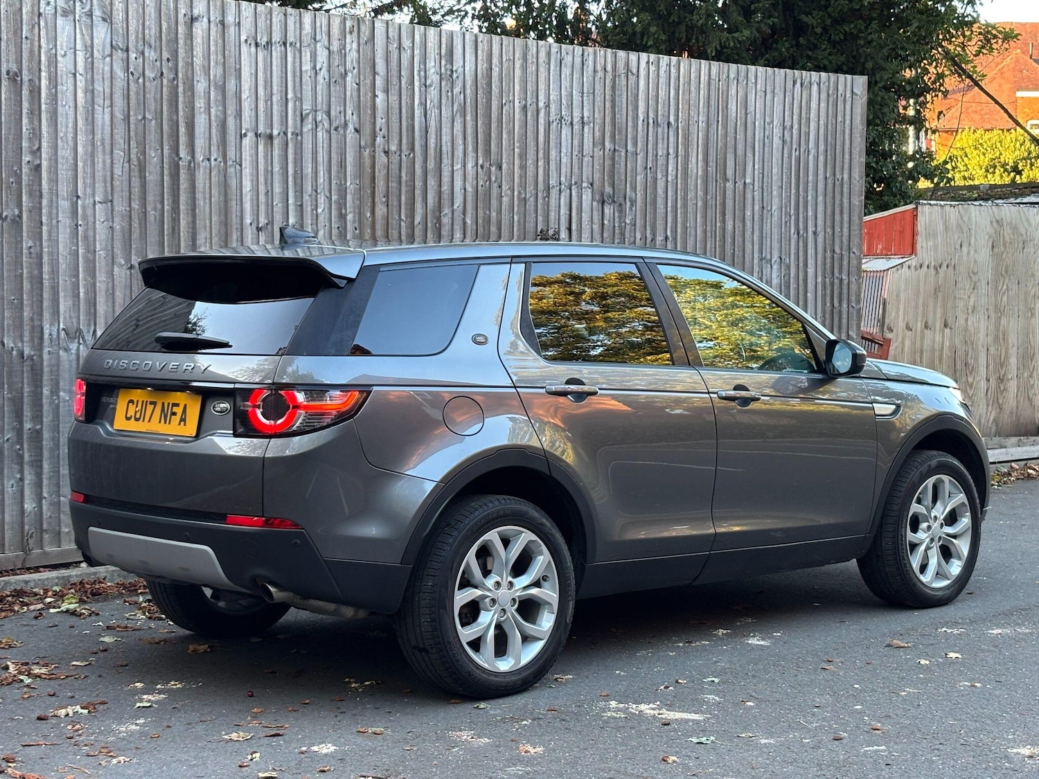 Used Land Rover Discovery Sport 2017 for sale - 76094506: Photo 6