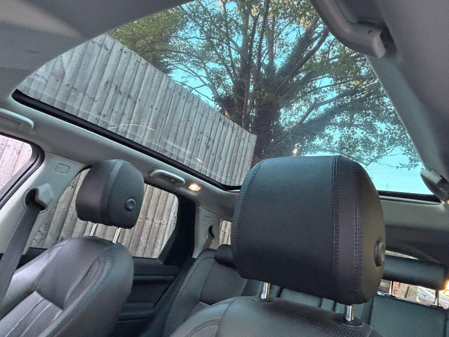 Used Land Rover Discovery Sport 2017 for sale - 76094506: Photo 8