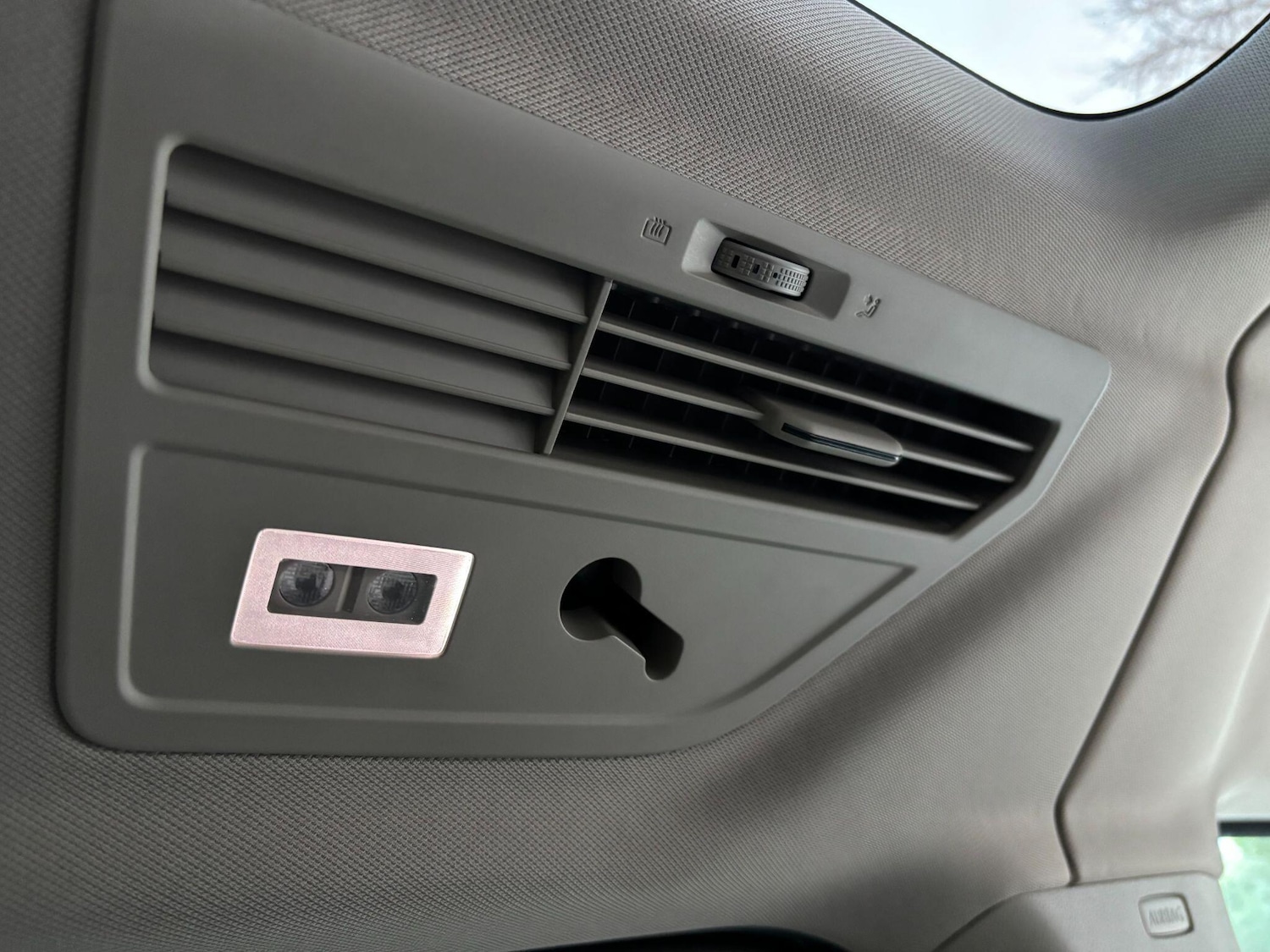 Used Volkswagen Multivan 2023 for sale - 77052441: Photo 29