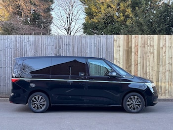 Used Volkswagen Multivan 2023 for sale - 77052441: Photo