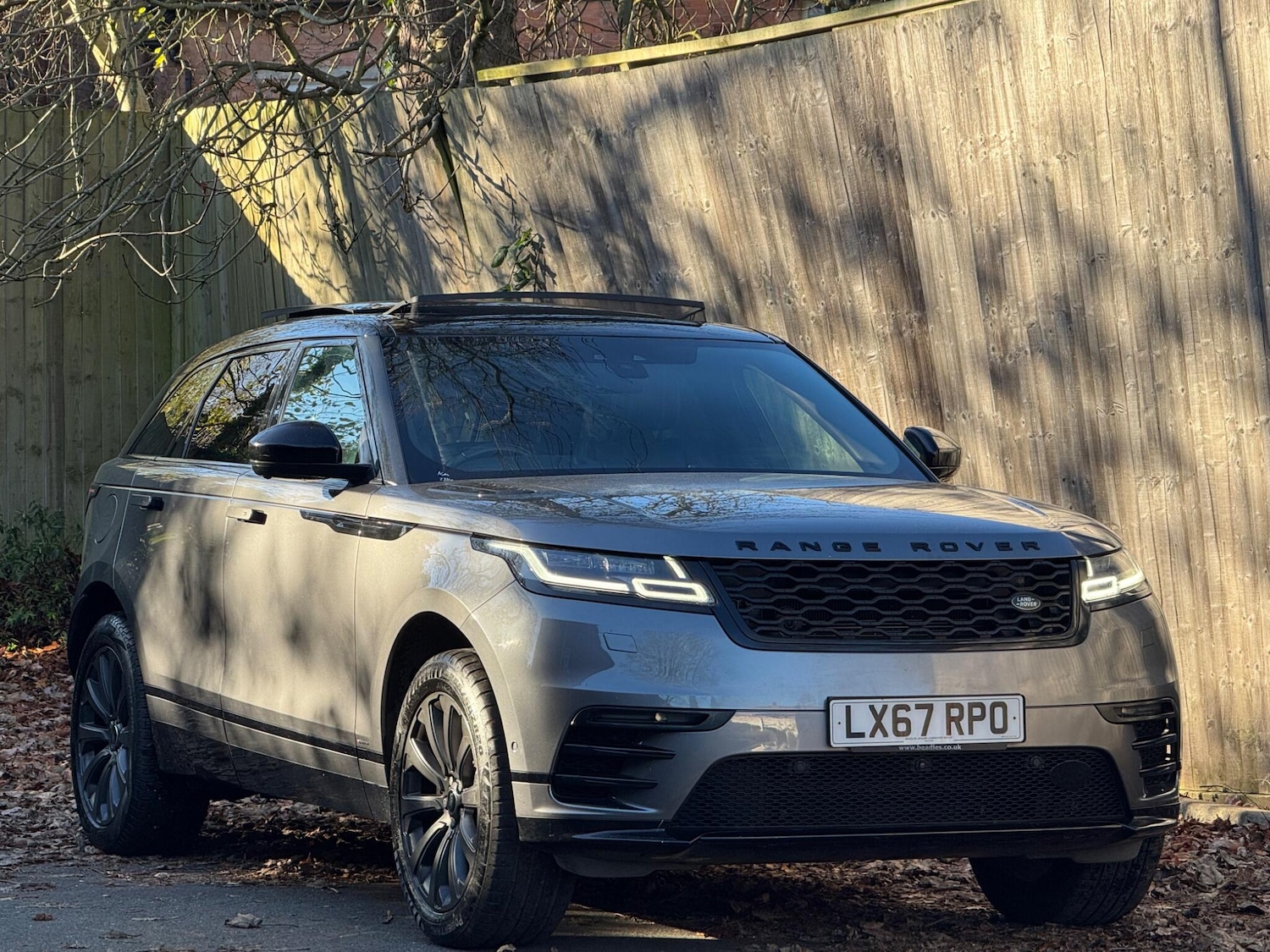 Used Land Rover Range Rover Velar 2017 for sale - 76666722: Photo 1