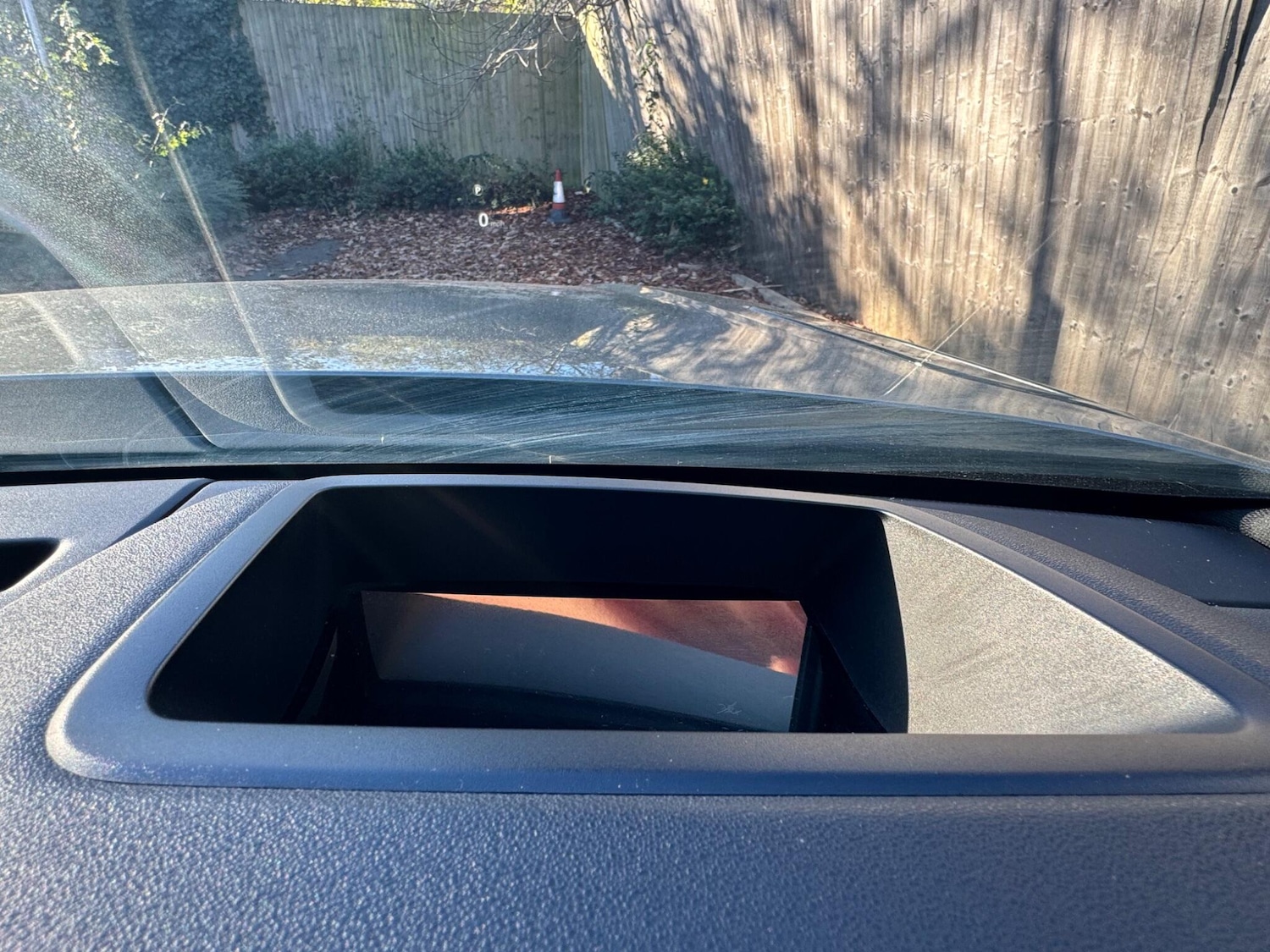 Used Land Rover Range Rover Velar 2017 for sale - 76666722: Photo 12