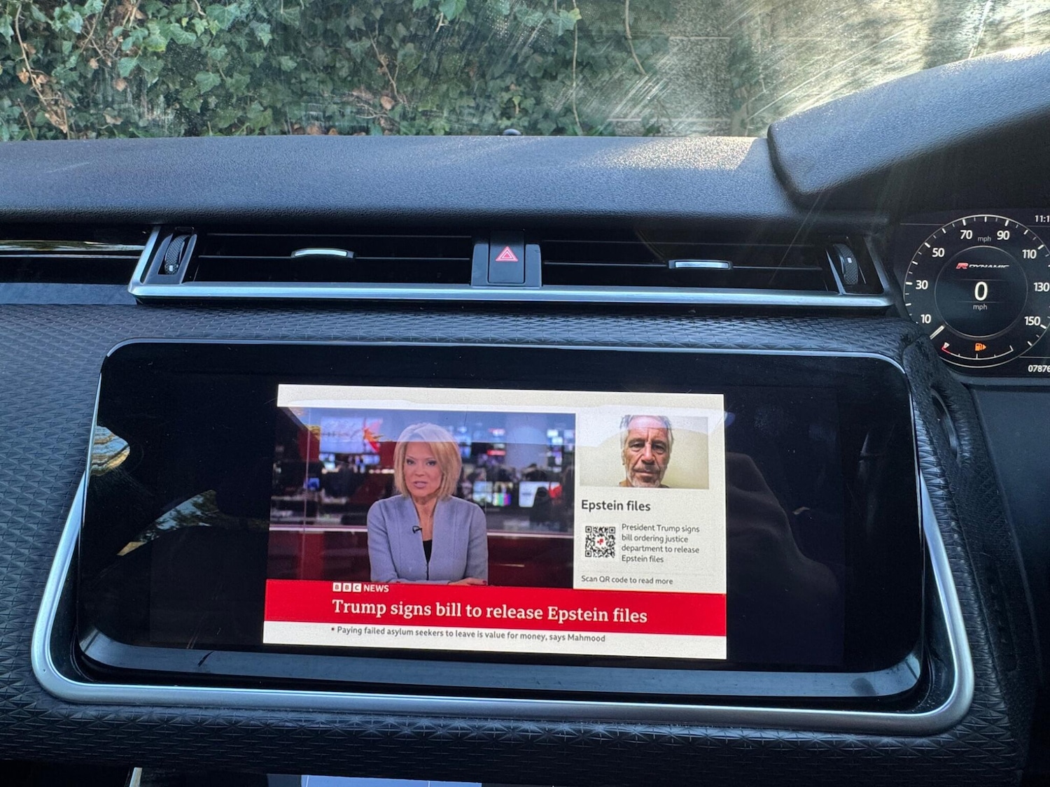 Used Land Rover Range Rover Velar 2017 for sale - 76666722: Photo 13